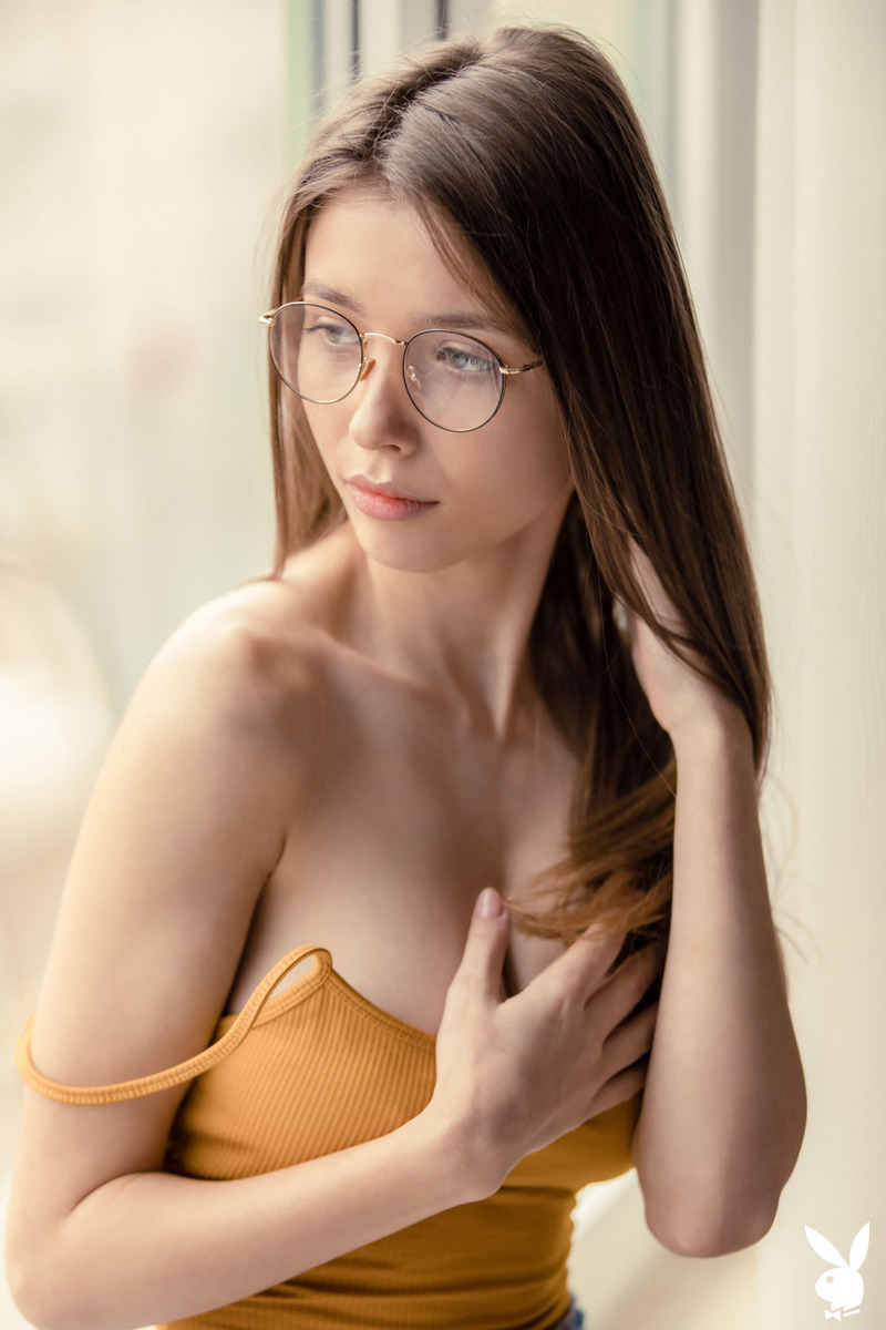 Mila Azul Playboy Plus 