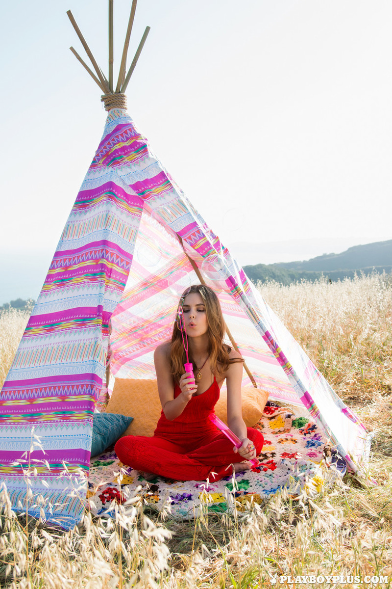 Skinny White Girl Amberleigh West Strips